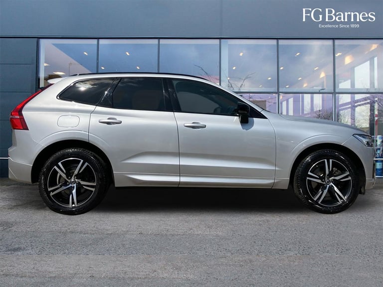 2020 Volvo XC60 B4 R-DESIGN AWD ESTATE Diesel/Electric Hybrid Automatic