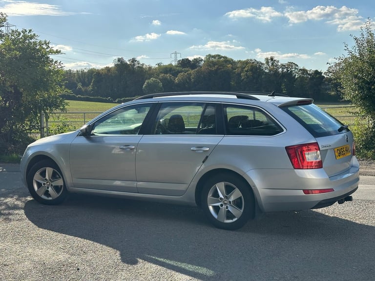  Skoda Octavia 2.0 TDI SE Business DSG Euro 6 (s/s) 5dr Diesel Automatic