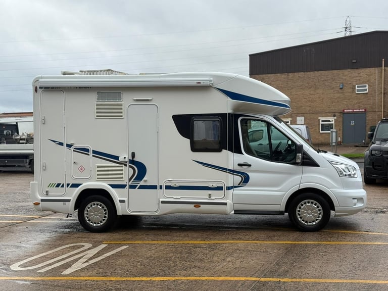 2015 Chausson FLASH 510 4 BERTH MOTORHOME UNDER 6M LONG WITH ELECTRIC BED