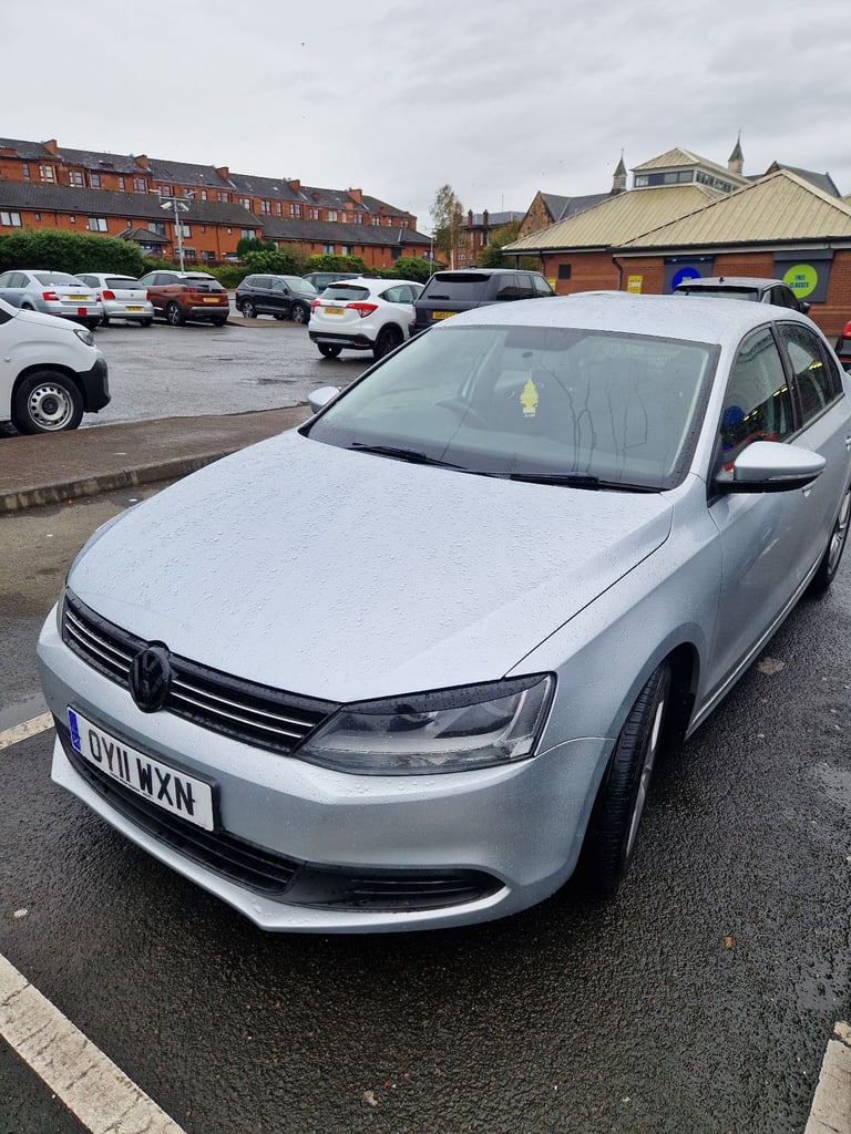 Volkswagen, JETTA, Saloon, 2011, Manual, 1598 (cc), 4 doors