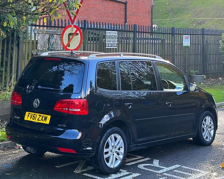 2011 Volkswagen Touran 2.0 TDI SE 5dr DSG MPV Diesel Automatic