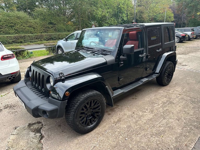 2013 Jeep Wrangler 2.8 Wrangler Sahara Unlimited CRD 197 Auto 4WD 4dr SUV Diesel Automatic