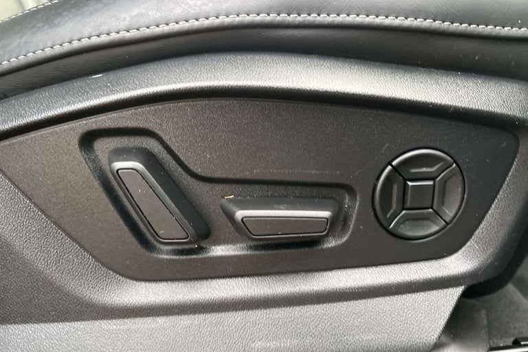 2022 Audi Q7 55 TFSI Quattro Black Edition 5dr Tiptronic [C+S] SUV Petrol Automatic