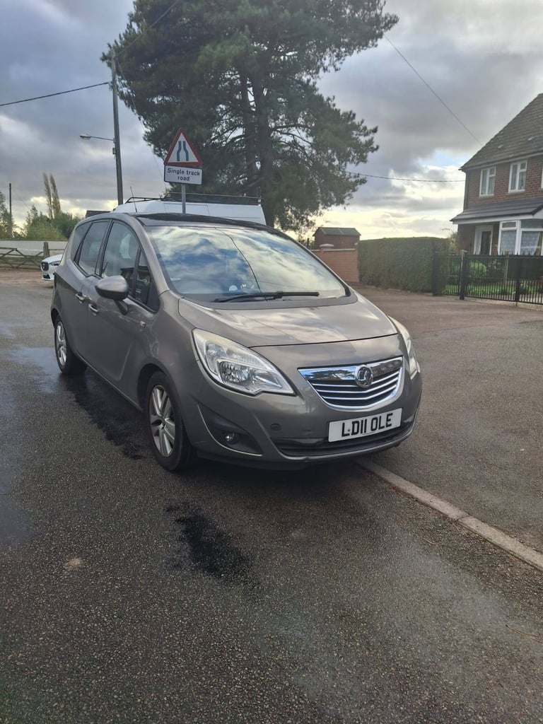 image for Vauxhall, MERIVA, MPV, 2011, Automatic Other, 1686 (cc), 5 doors