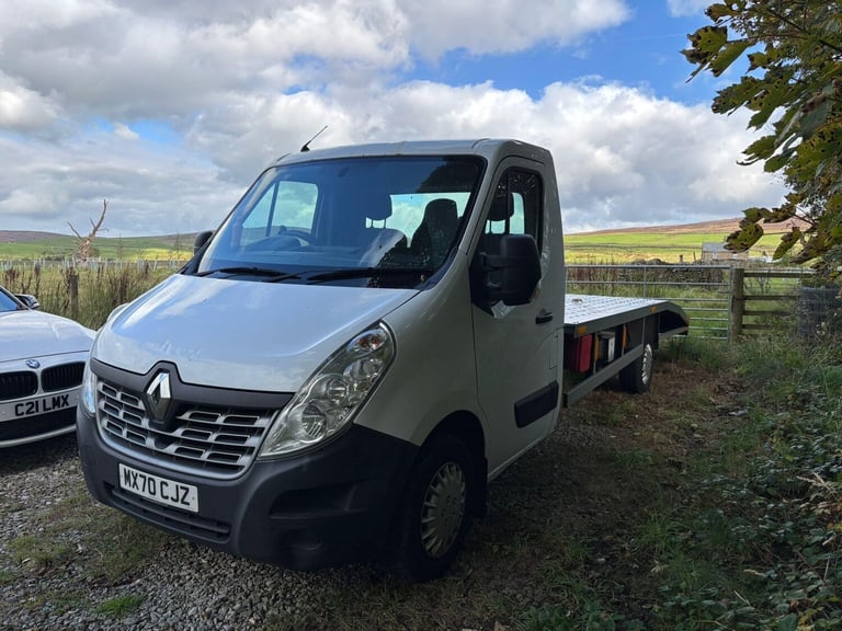 2020 Renault Master 2.3 dCi 35 Business FWD LWB Euro 6 2dr CHASSIS CAB Diesel Manual