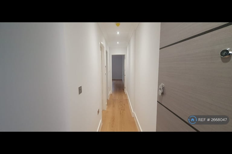 3 bedroom flat in Chatsworth Road, London, NW2 (3 bed) (#2668047)