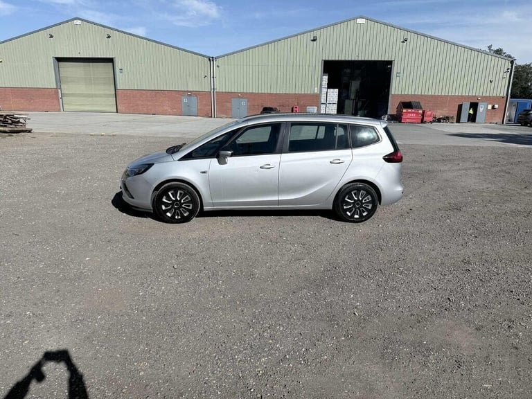 2015 Vauxhall Zafira 2.0 CDTi Exclusiv 5dr MPV Diesel Manual