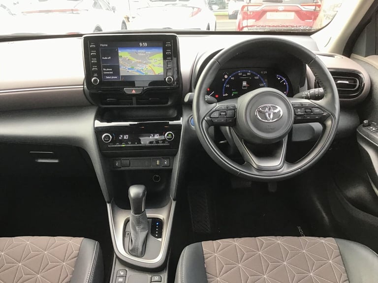 2022 Toyota Yaris Cross 1.5 VVT-h Excel SUV 5dr Petrol Hybrid E-CVT Euro 6 (s/s) (116 ps) HATCHBA...