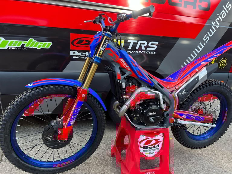 2025 Beta EVO Factory 2T 300cc Trials Bike - Top Spec Off-Road Clubman Expert