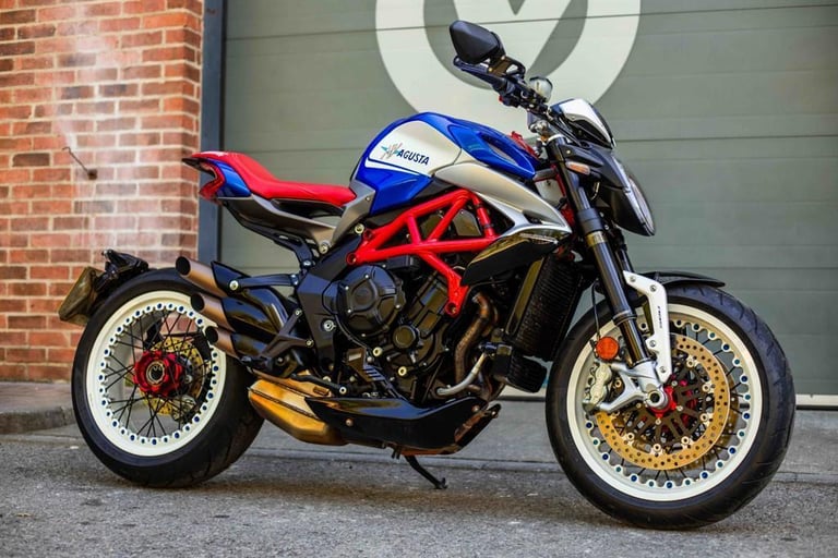 MV Agusta Dragster RARE AMERICAS EDITION ! 200 EVER MADE ! STUNNING COLLECTOR