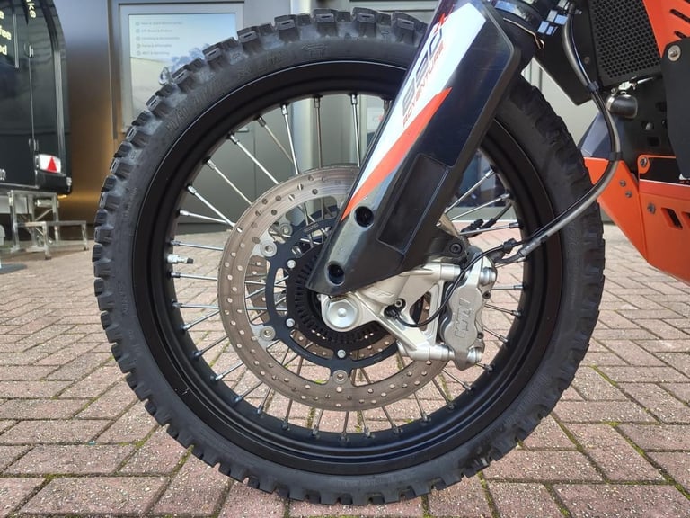 KTM 890 ADVENTURE R 2021 - LOADED WITH POWERPARTS - FSH - 10000 MILES - EXHAUST 