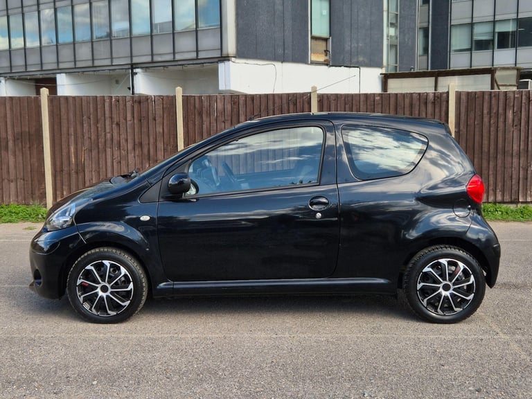 2014 Toyota AYGO 1.0 VVT-i Move Euro 5 3dr HATCHBACK Petrol Manual