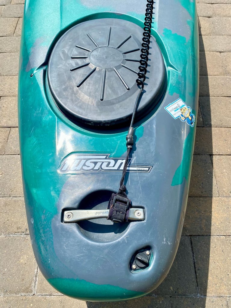 PYRANHA FUSION SIT ON TOP KAYAK