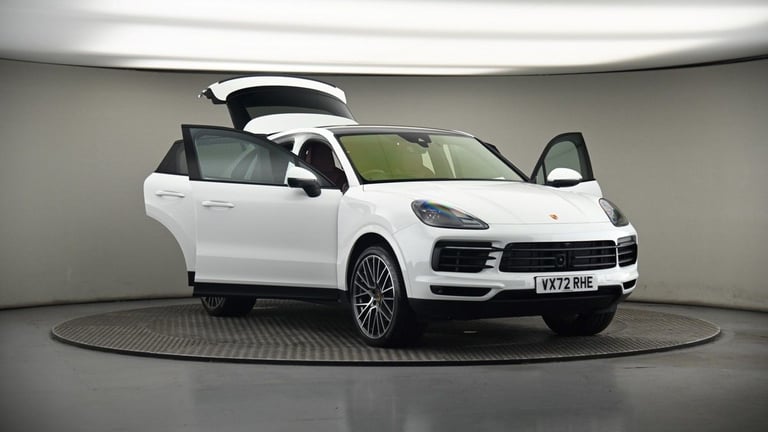 2022 Porsche Cayenne 3.0T V6 Platinum Edition TiptronicS 4WD Euro 6 (s/s) 5dr Coupe Petrol Automatic