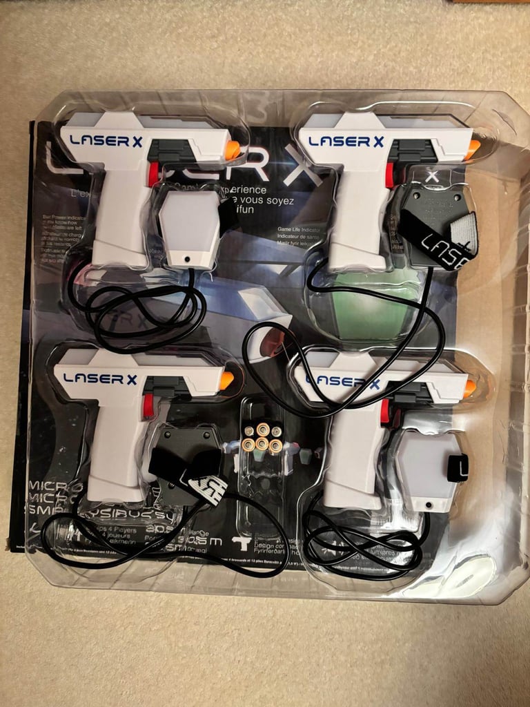 Laser X 4 Micro Blasters, 2 never used, excellent condition with box and batteries