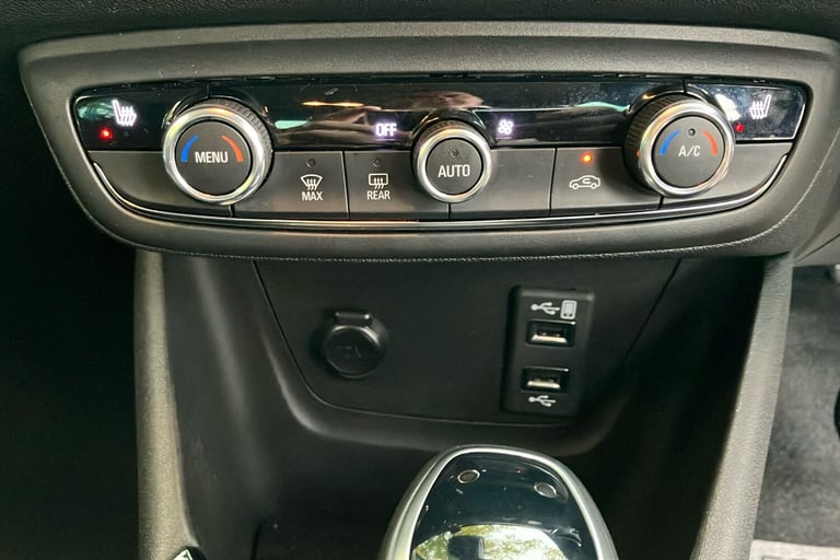  Vauxhall Crossland 1.2 Turbo Ultimate Suv 5dr Petrol Auto Euro 6 s/s 130 Ps