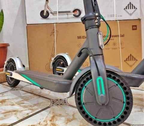 image for AOVO ES80 Electric Scooter