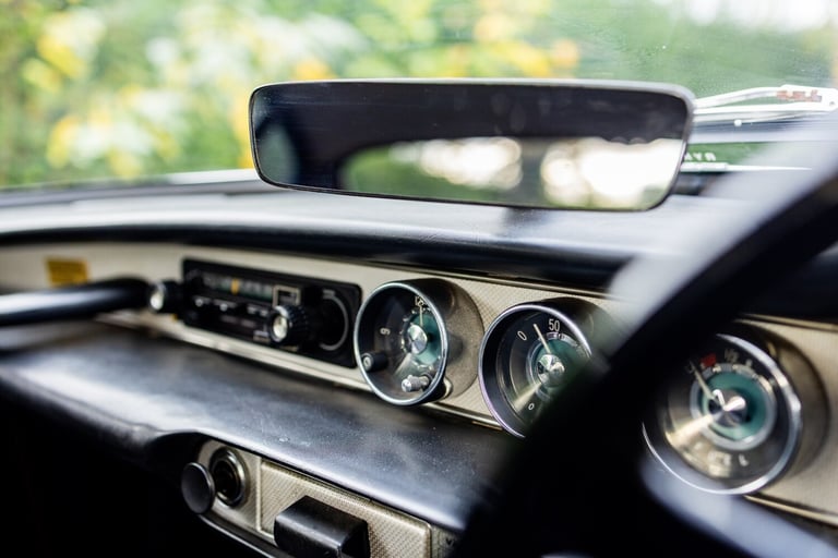 1934 Volvo P1800 P (1967) Coupe PETROL Manual