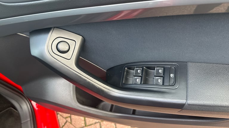 2016 SEAT Ateca 1.0 TSI Ecomotive SE Technology 5dr Petrol Estate Estate Petrol Manual