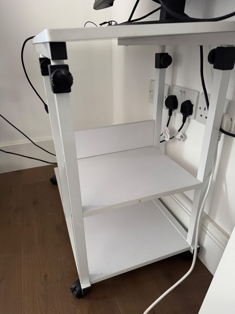 Office Table/ Work Desk (Height Adjustable)