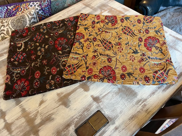 image for PAIR OF NEW OTTOMAN STYLE WOVEN VELOR TAPESTRY FABRIC CUSHION COVERS 16.5 INCHES 