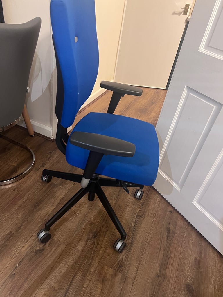 image for Office swivel chairs