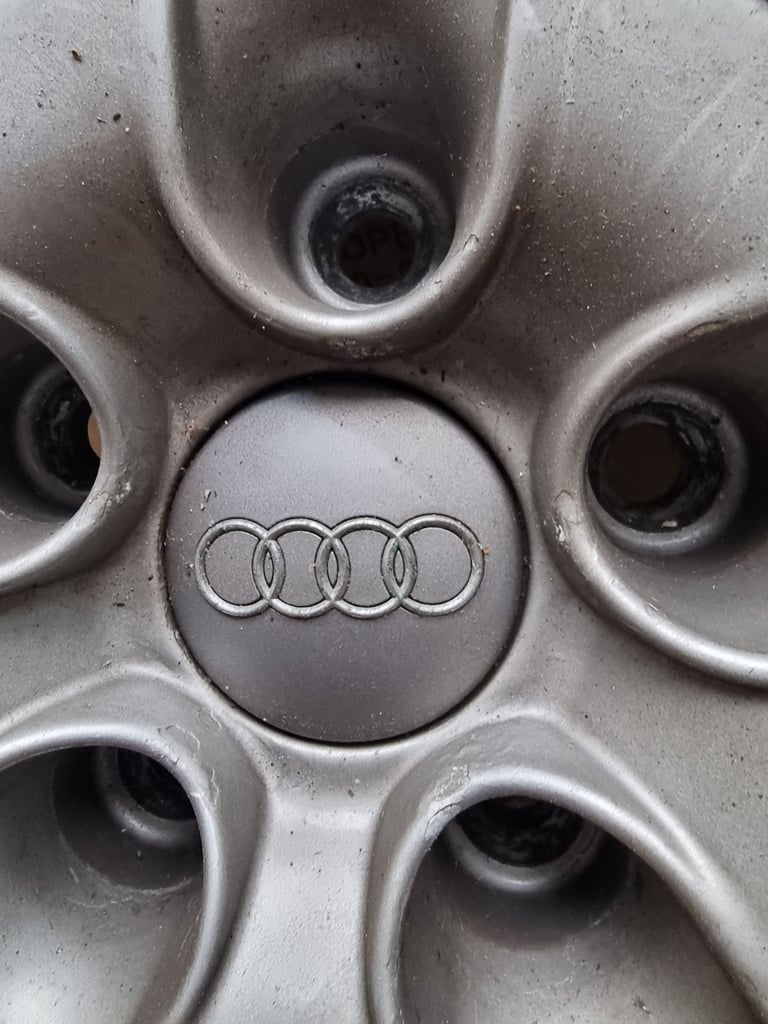 image for VW AUDI SKODA SEAT 2x AVON TYRES WINTER WHEELS