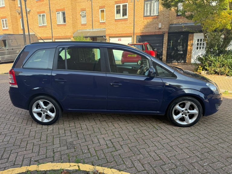 ULEZ FREE, Vauxhall, ZAFIRA, MPV, 2012, Manual, 1598 (cc), 5 doors