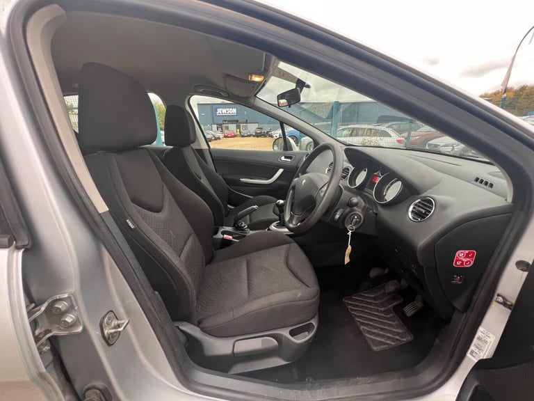 2011 Peugeot 308 1.6 HDi 90 S 5dr HATCHBACK DIESEL Manual