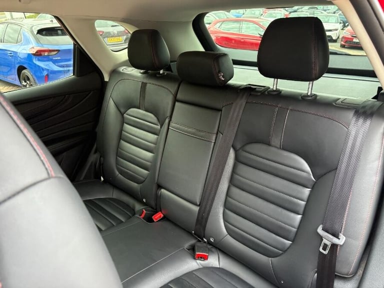 2023 MG MG HS 1.5 T-GDI Trophy SUV 5dr Petrol DCT Euro 6 (s/s) (162 ps) ESTATE Petrol Automatic