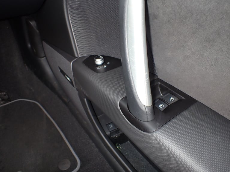 2013 Audi TT 2.0 TDI Black Edition Roadster 2dr Diesel S Tronic quattro Euro 5