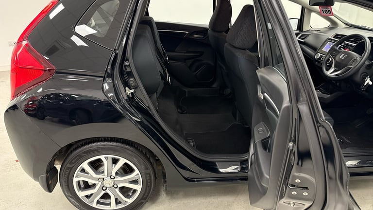 2015 Honda Jazz 1.3 SE 5dr Petrol Hatchback Hatchback Petrol Manual