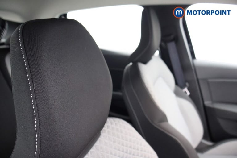 2024 Renault Clio 1.6 E-TECH full hybrid 145 Evolution 5dr Auto Hatchback Hybrid Automatic