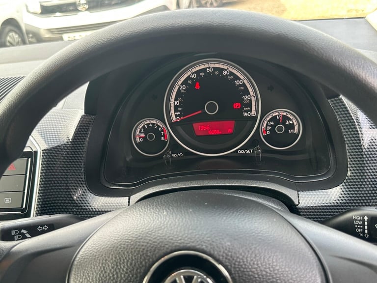 2018 Volkswagen up! 1.0 BlueMotion Tech Move up! Euro 6 (s/s) 5dr HATCHBACK Petrol Manual