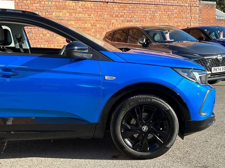 2022 Vauxhall Grandland 1.2 Turbo GS Line SUV 5dr Petrol Manual Euro 6 (s/s) (130 ps) SUV PETROL ...