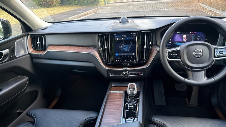 2023 Volvo XC60 2.0 T8 [455] RC PHEV Ultimate Dark 5dr AWD Gtron Estate Estate Hybrid Automatic