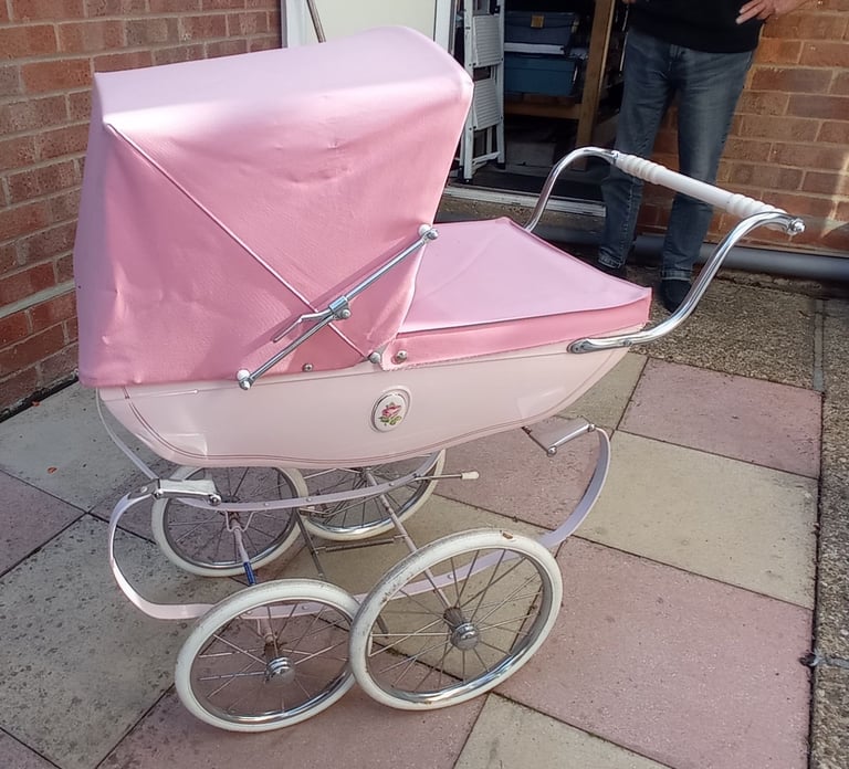 Silver Cross Coach Built Dolls Pram PINK Body And Canopy 
