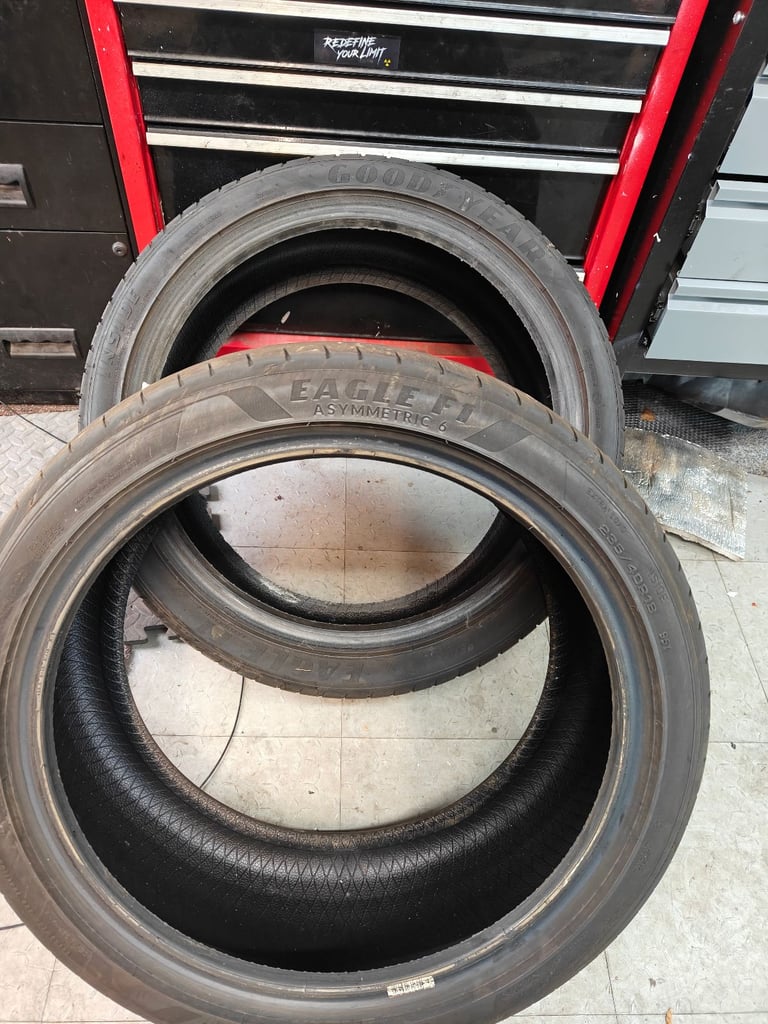 Goodyear Eagle F1 235/40 R18 tyres