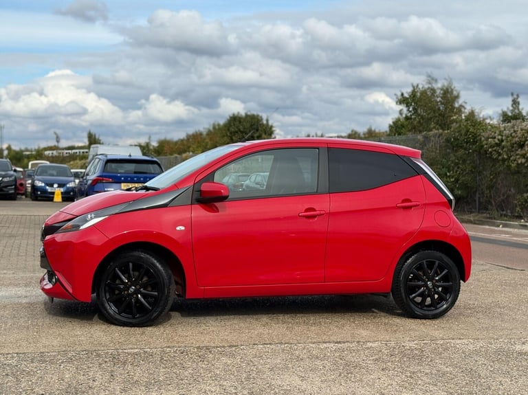 2017 Toyota AYGO 1.0 VVT-i x-style Euro 6 5dr HATCHBACK Petrol Manual
