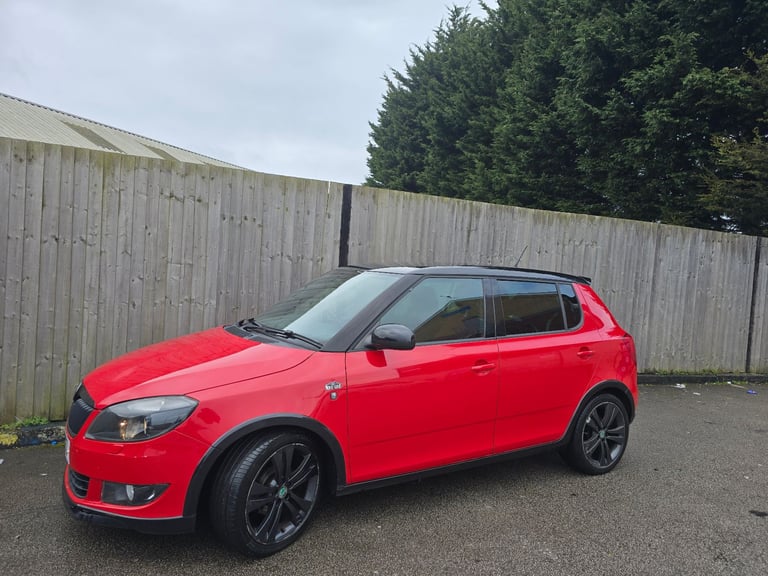 Skoda, FABIA, Hatchback, 2011, Manual, 1197 (cc), 5 doors