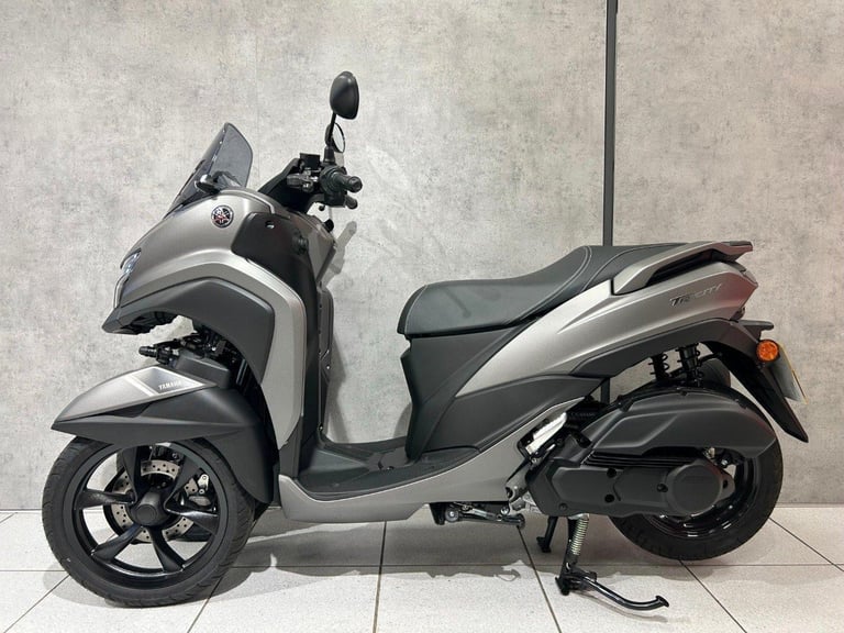 image for 2025 Yamaha Tricity 125 - ONLY 292 MILES!