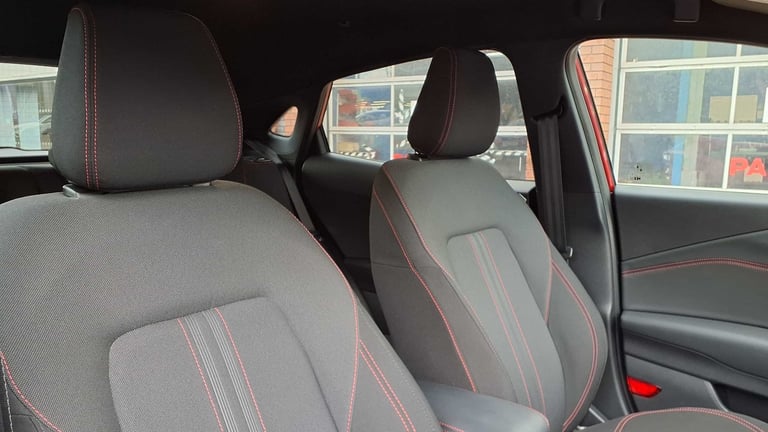 2025 Ford Puma 1.0 EcoBoost Hybrid mHEV ST-Line 5dr Hatchback Petrol Manual