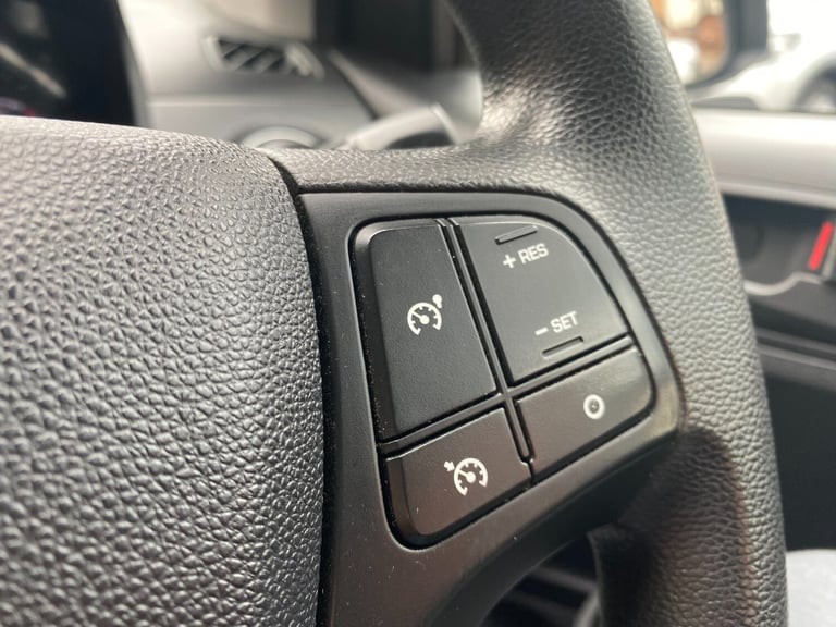 2017 Hyundai i10 1.2 SE Hatchback 5dr Petrol Manual Euro 6 (87 ps) Petrol