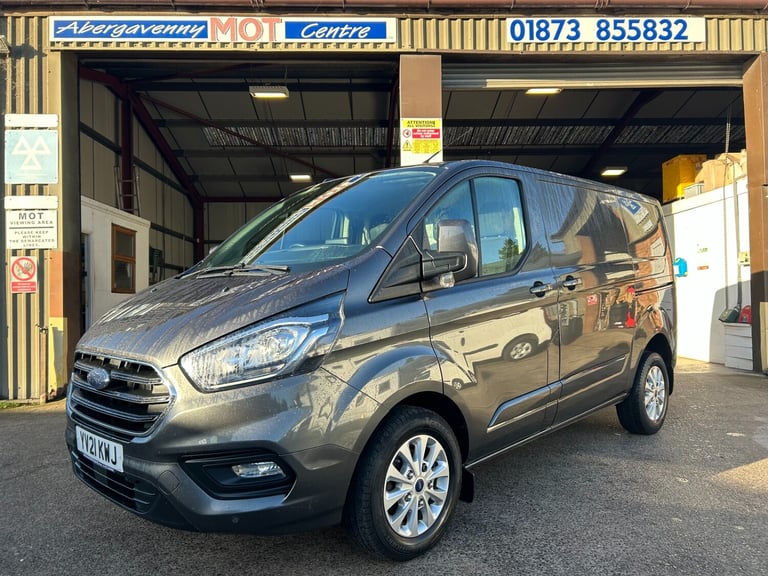 2021 Ford Transit Custom Limited 2.0 EcoBlue 130ps L1 H1 SWB 34,500 miles Grey