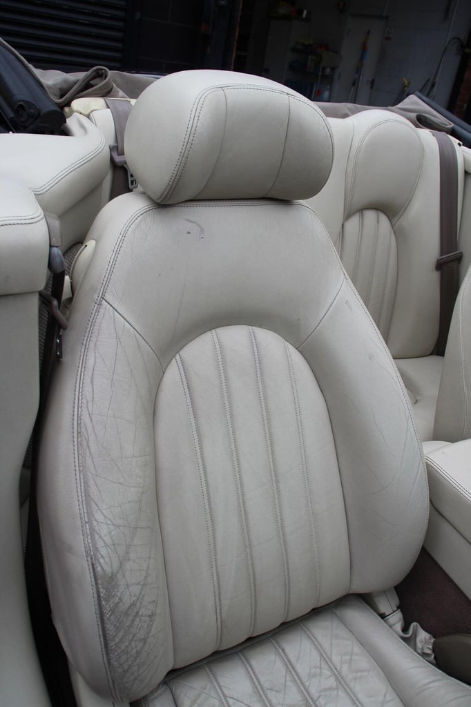 JAGUAR XK8 4.0 2dr 2001