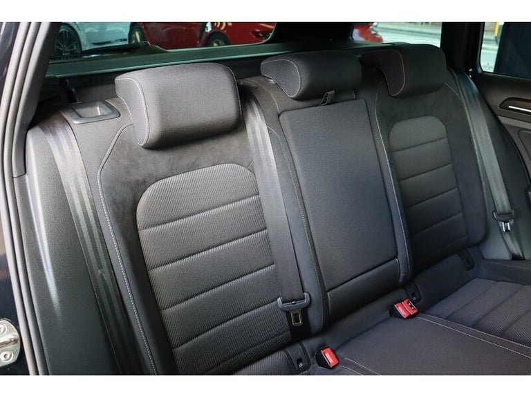 2019 Volkswagen Golf 2.0 TSI R Estate 5dr Petrol DSG 4Motion Euro 6 (s/s) (300 ps) Estate Petrol ...