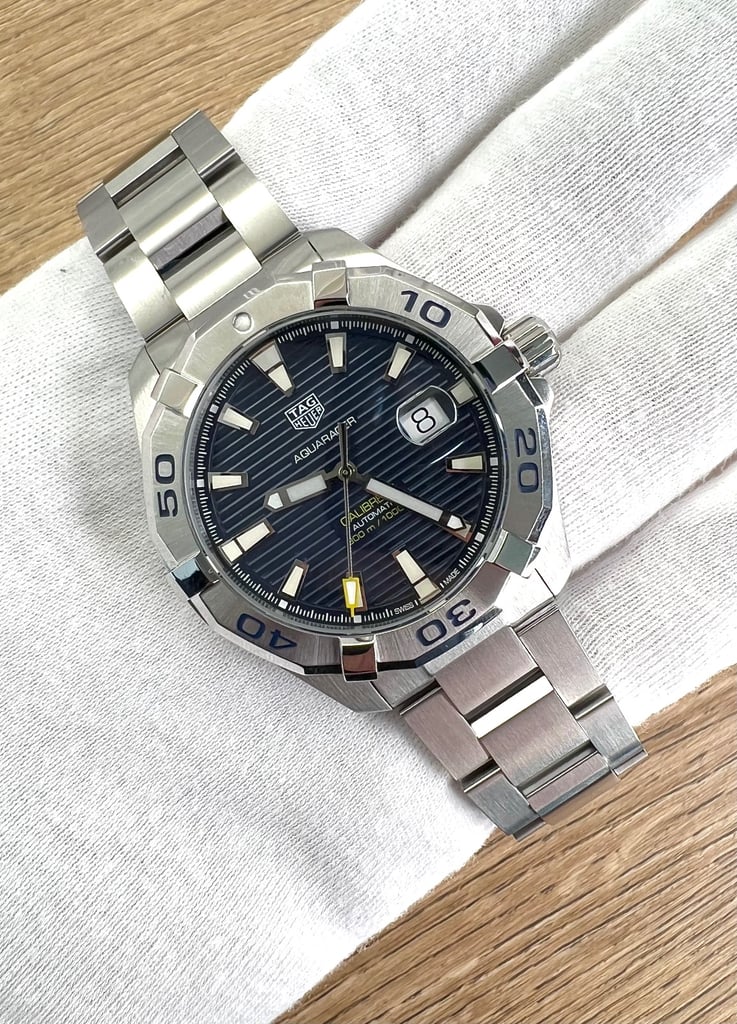 image for TAG Heuer Aquaracer Calibre 5 Automatic – Model WAY2012.BA0927 – Brand New Unworn