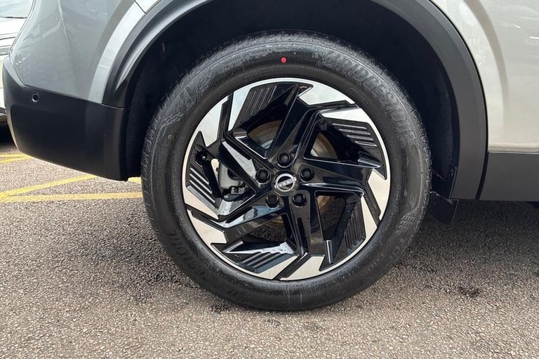 2025 Nissan Qashqai 1.5 E-Power N-Connecta 5dr Auto Automatic Hatchback Hybrid Automatic