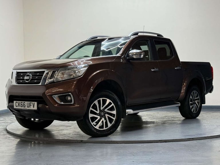 2016 Nissan Navara Double Cab Pick Up Tekna 2.3dCi 190 4WD Auto PICK UP DIESEL Automatic