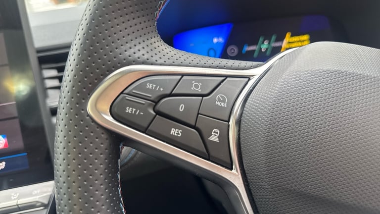 2025 Renault Symbioz 1.6 E-Tech FHEV 145 Iconic Esprit Alpine 5dr Auto Hybrid Estate Estate Hybri...